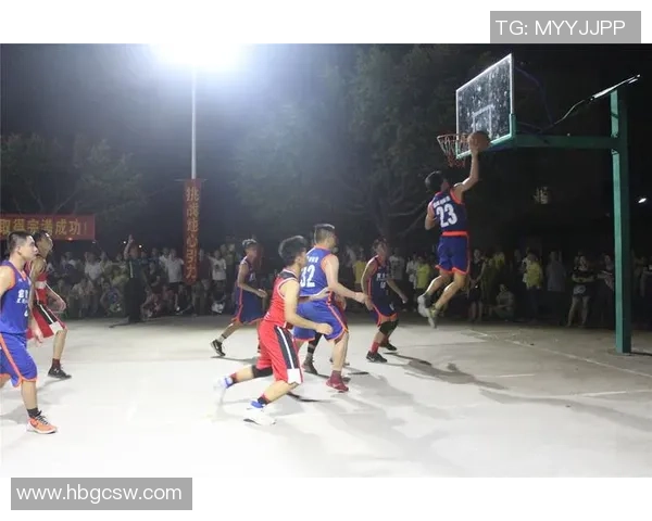 武汉篮球队耐力争议引发热议球迷对球队表现和训练方式展开激烈讨论