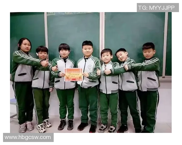 足球明星手帐图片分享记录他们的精彩瞬间与成长历程的美好时光 足球明星手帐图片分享记录他们的精彩瞬间与成长历程的美好时光