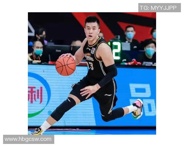 杭州羽毛球队防反战术解析与热点动态深度剖析 杭州羽毛球队防反战术解析与热点动态深度剖析